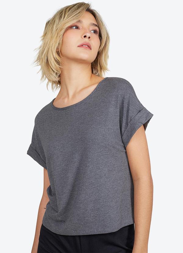 Vista 2 Blusa Manga Japonesa Feminina Mescla Escuro Basicamente Basicamente