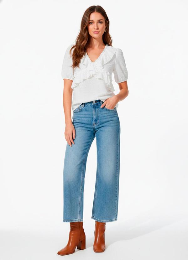 Blusa Off White em Crepe Plano