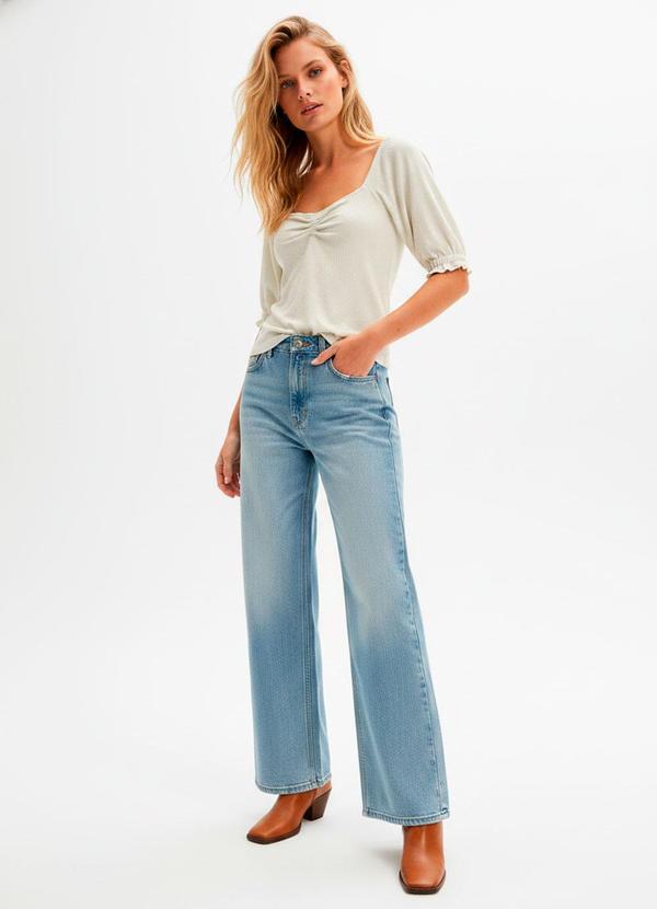 Blusa Off White em Piquet Algodão com Elastano