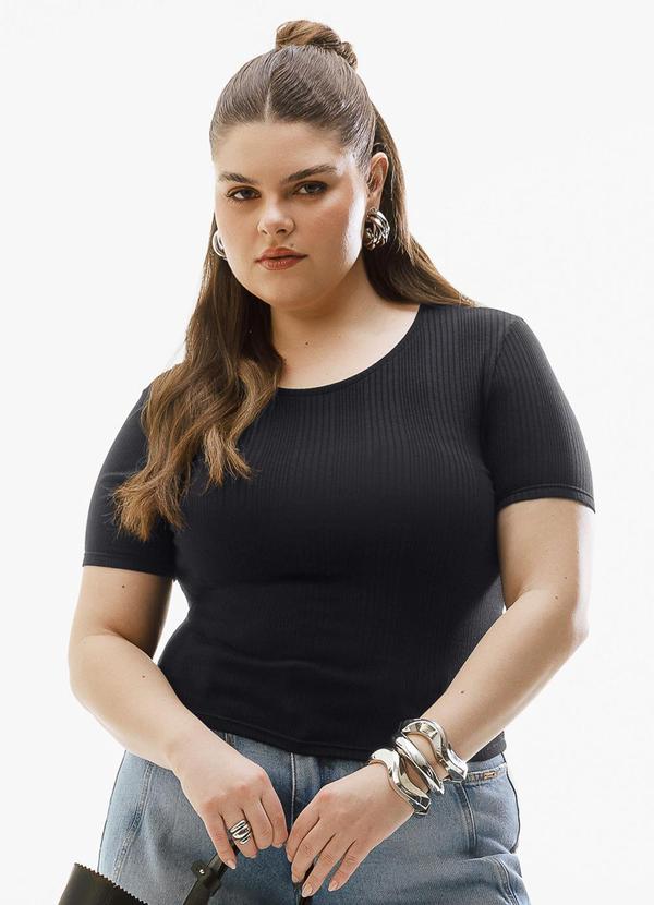 Blusa Plus Size Canelada Preto
