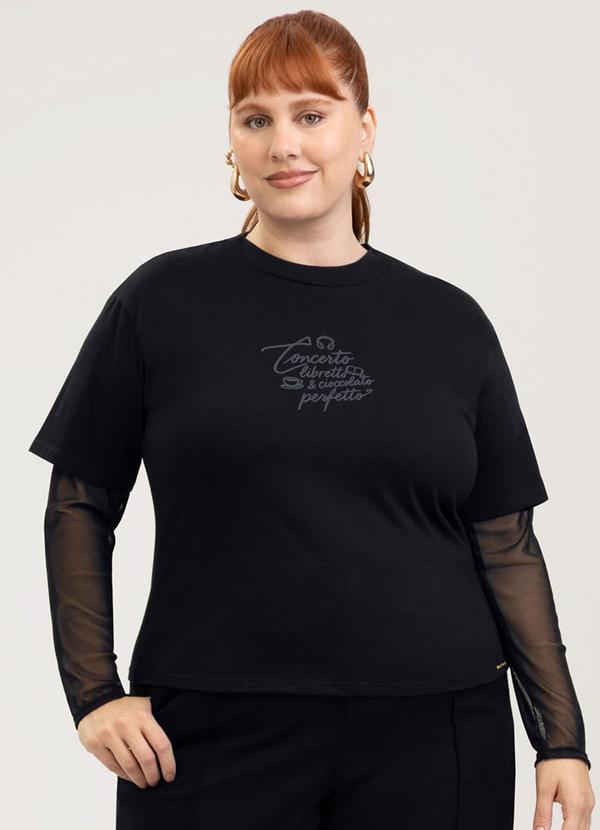 Blusa Plus Size em Algodão Preto