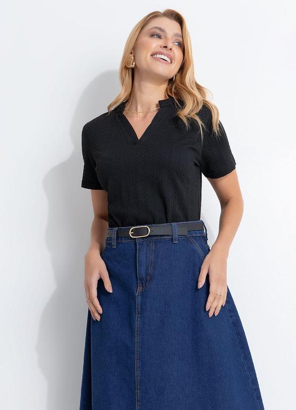 Blusa Preta em Malha Tricô Texturizada