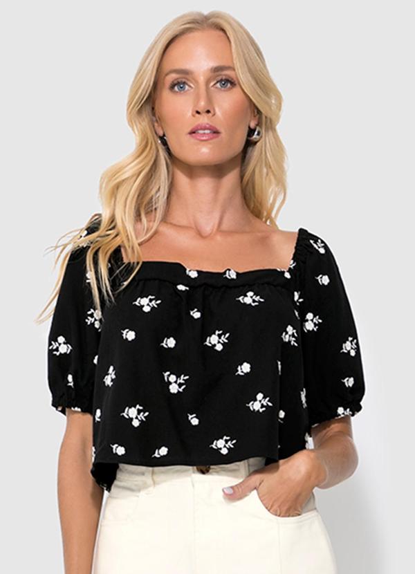 Blusa Preto Ampla Floral Bordada