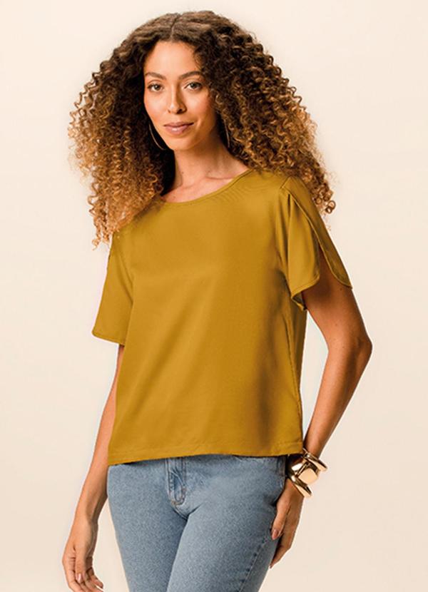 Blusa Regular em Viscose Amarelo Mostarda
