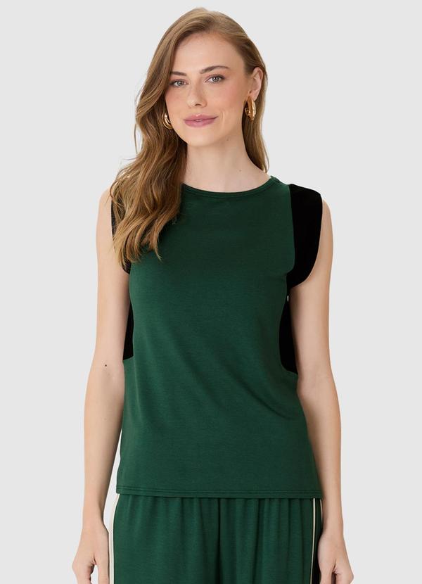Blusa Reta com Recorte Verde Militar