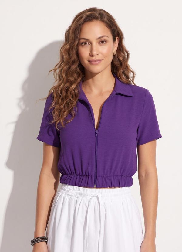 Blusa Roxo Intenso com Gola e Zíper Frente