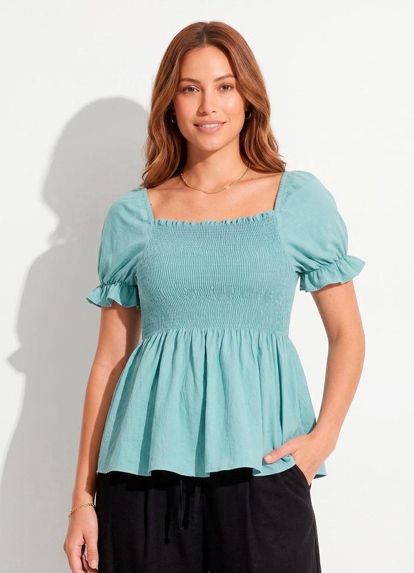 Blusa Verde com Mangas Bufantes