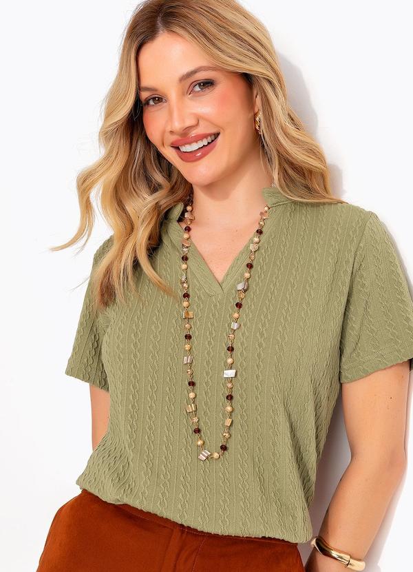 Blusa Verde Militar em Malha Tricô Texturizada