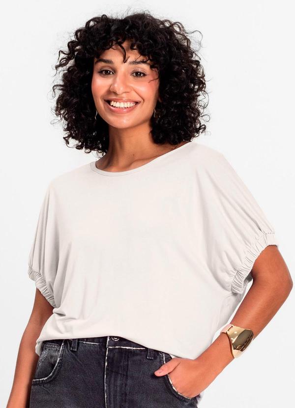Vista 2 Blusa Viscose Bege INFINITA COR INFINITA COR