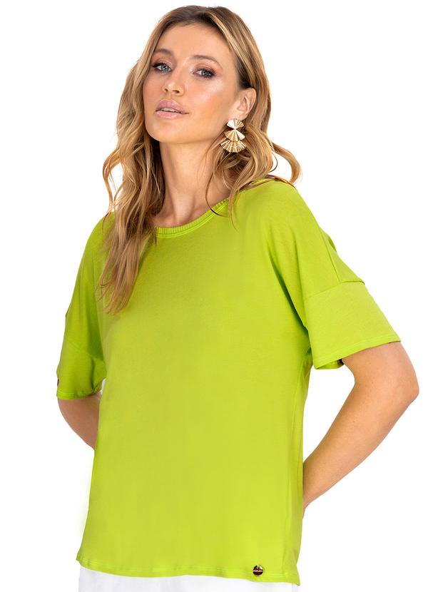 Vista 2 Blusa Viscose Feminina Verde Endless Endless