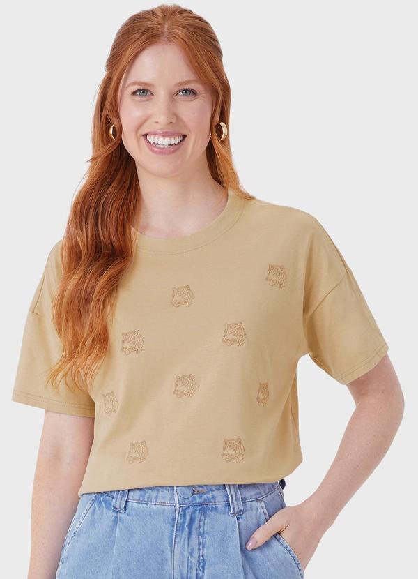 Vista 2 Camiseta Ampla Onça Pitada Bordado Cáqui Malwee Malwee