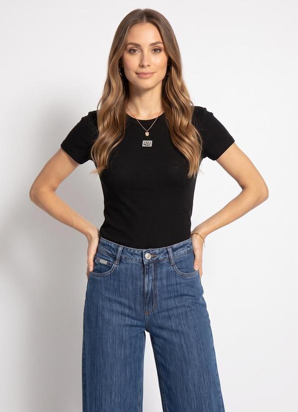 Camiseta Canelada Preto