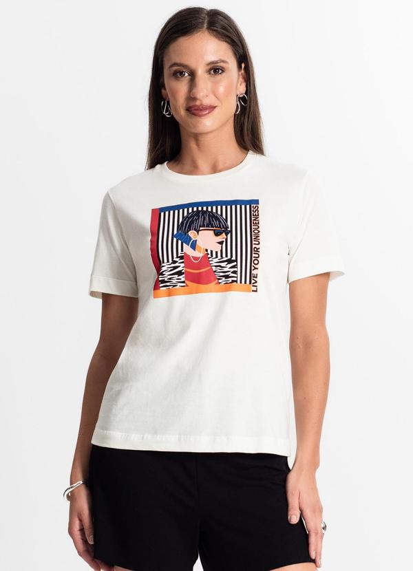 Camiseta Feminina em Meia Malha Bege