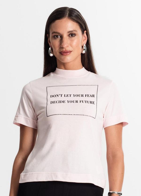 Camiseta Feminina Gola Alta Rosa
