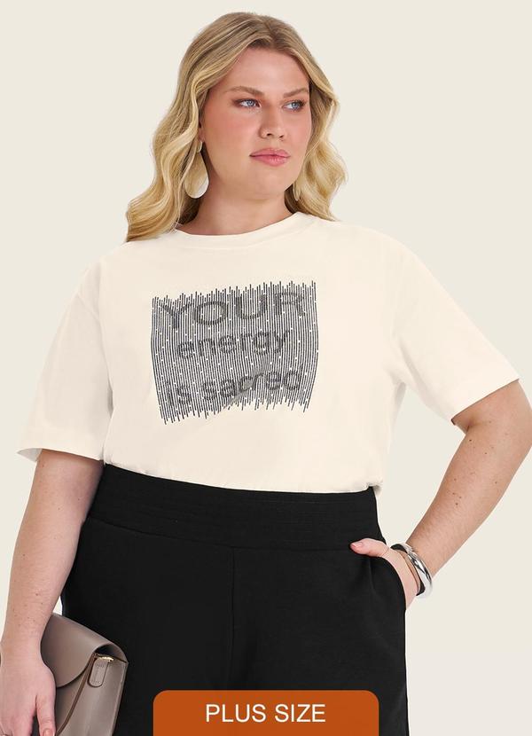 Camiseta Manga Curta Plus Size Bege