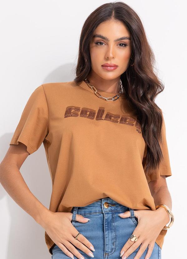 Camiseta Marrom