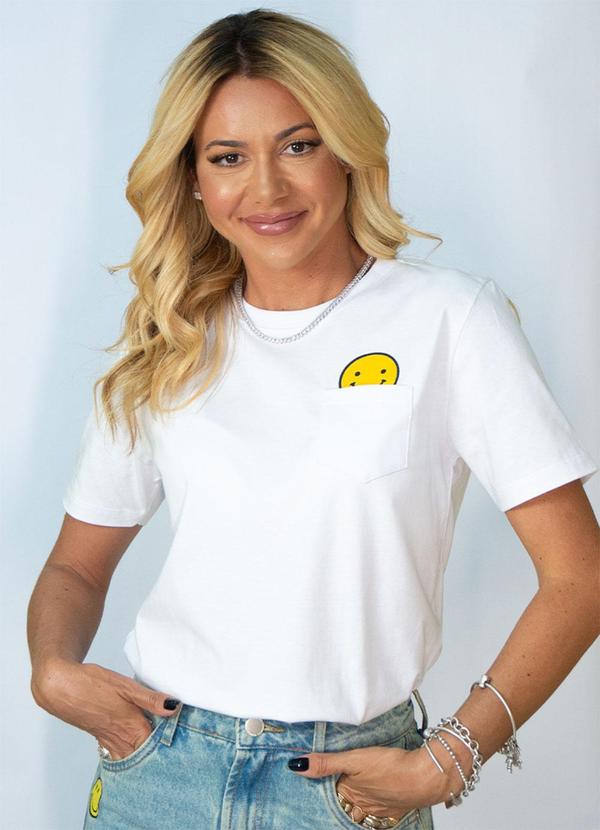 Camiseta Smile Bolso Branco