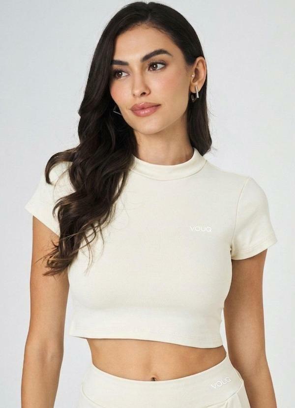 Cropped Fit-Tech Goes com Manga Creme