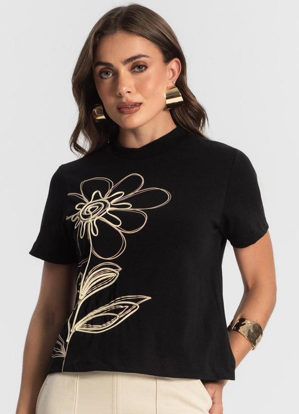 T- Shirt Feminina com Detalhes Preto