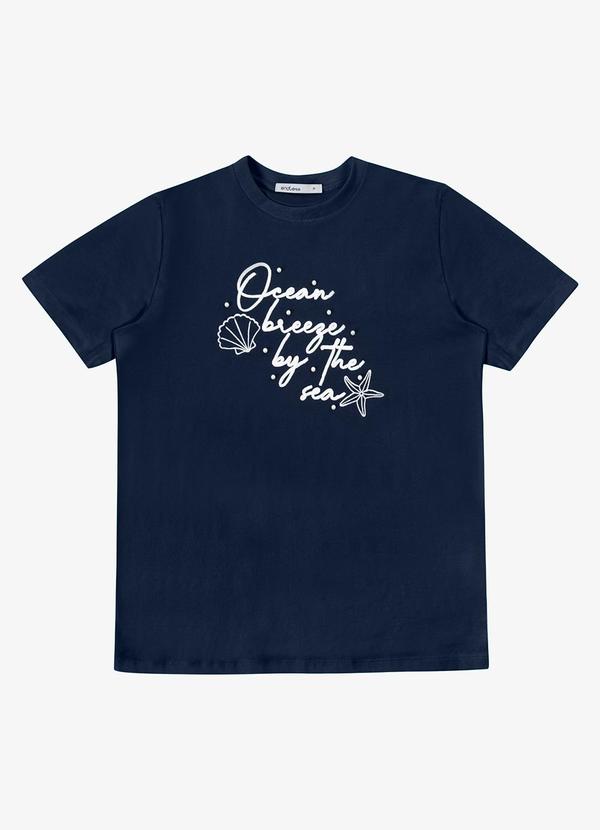 T-Shirt Feminina com Rebite e Bordado Azul