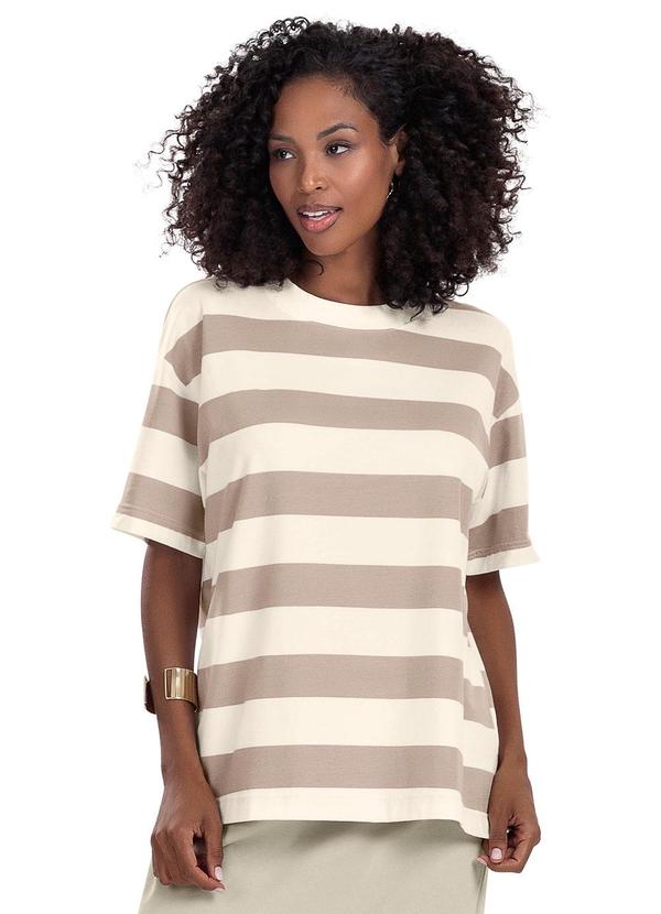T- Shirt Feminina Cotton Leve Marrom