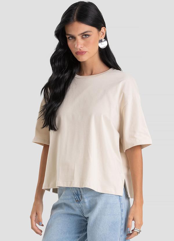 T- Shirt Feminina Manga Curta Box Bege