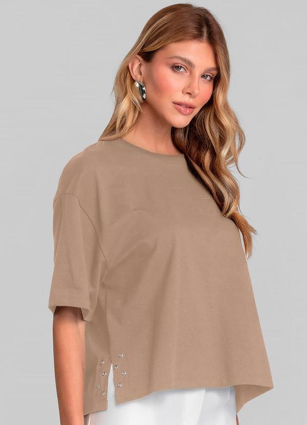 T- Shirt Feminina Manga Curta Box Marrom