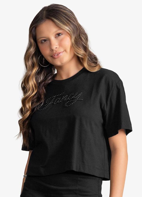 T-Shirt Feminina Meia Malha com Aplique Preto
