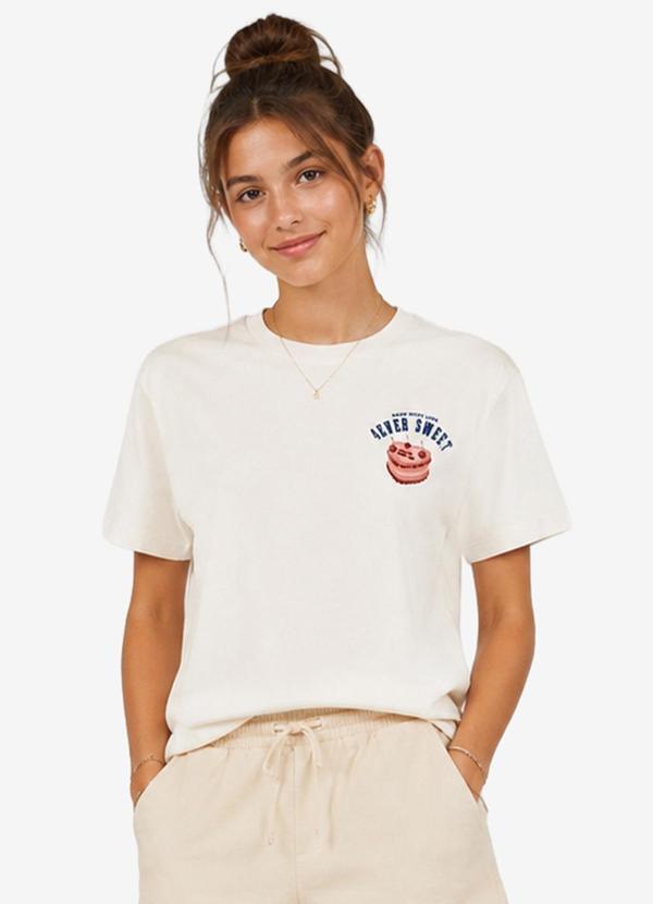 T-Shirt Feminina Meia Malha com Estampa Bege