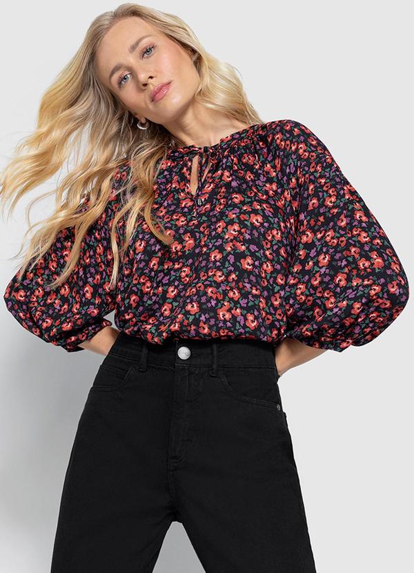 Vista 2 Blusa Ampla Liberty Preto Enfim Enfim