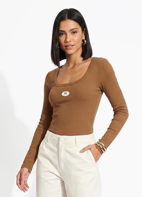 Blusa Canelada Cj Marrom