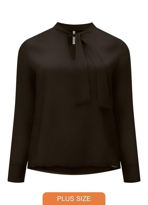 Blusa com Amarração Plus Size Marrom
