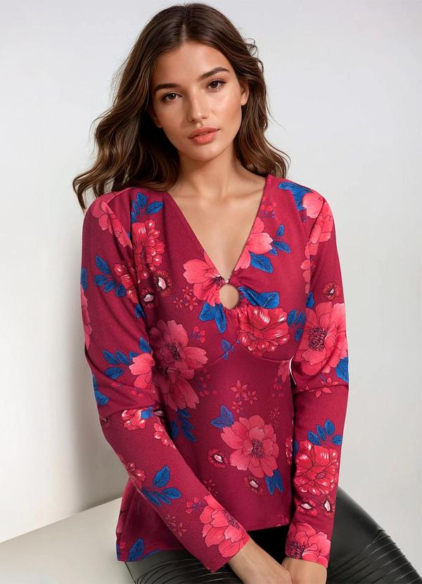 Blusa com Detalhe de Argola Floral Rosa