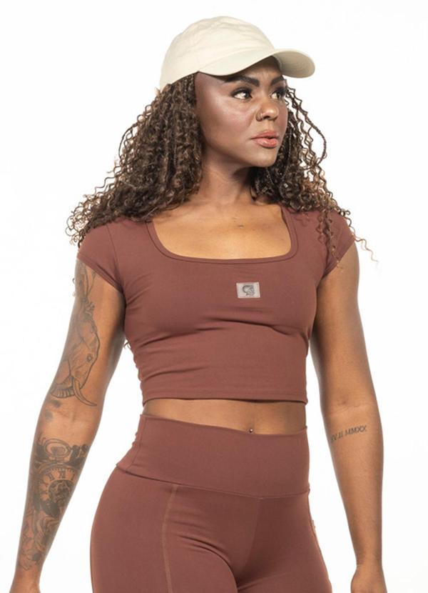 Blusa Cropped Decote Quadrado Marrom