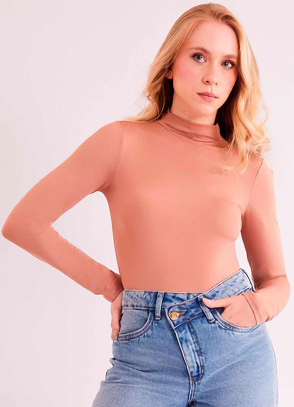 Blusa de Manga Longa Urban Frame em Malha Microfib