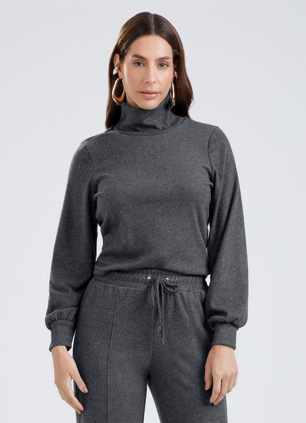 Blusa em Canelado Aveludado Preto