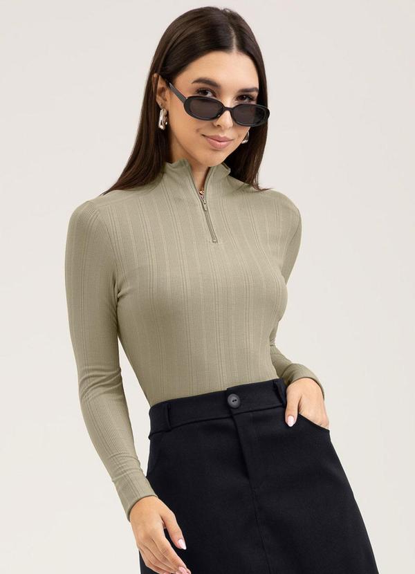 Blusa em Canelado Marrom Claro