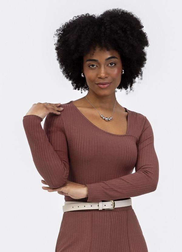 Blusa em Canelado Marrom Escuro