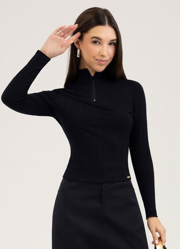 Blusa em Canelado Preto