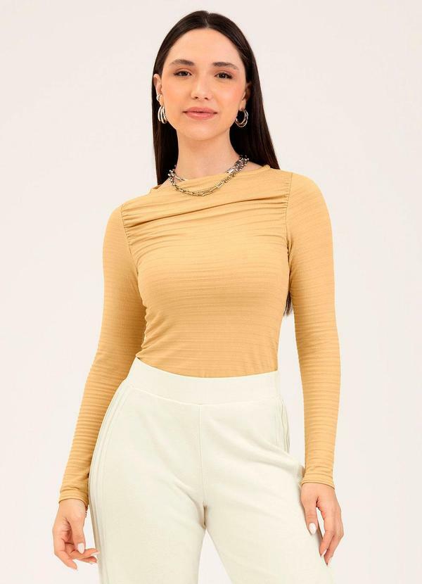 Blusa em Viscose Amarelo Claro