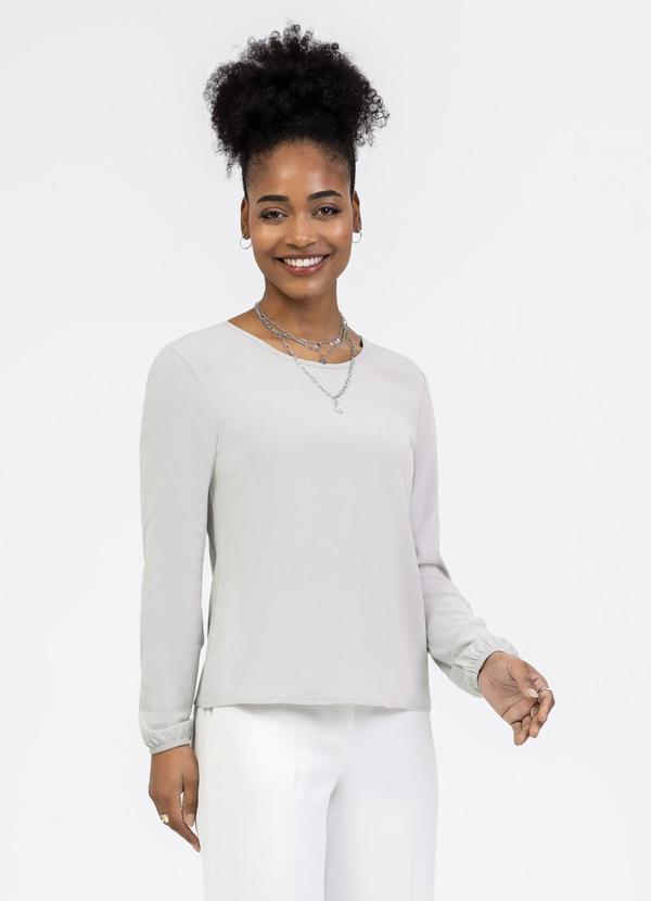Blusa em Viscose Cinza Claro