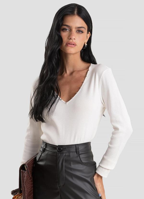Blusa Feminina Canelada com Rebites Bege