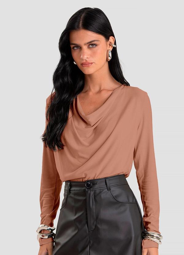 Blusa Feminina Degagê em Malha de Viscose Marrom