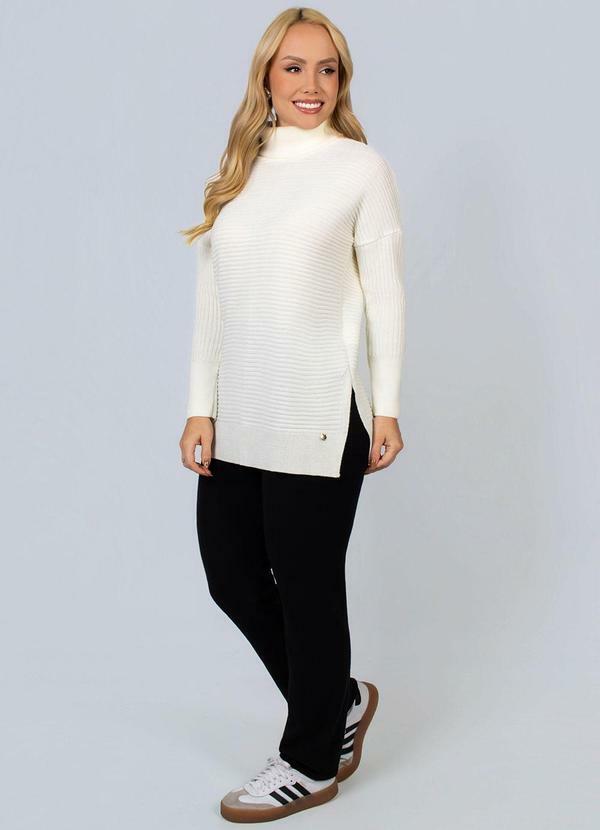 Blusa Feminina Tricô Gola Alongada Off White