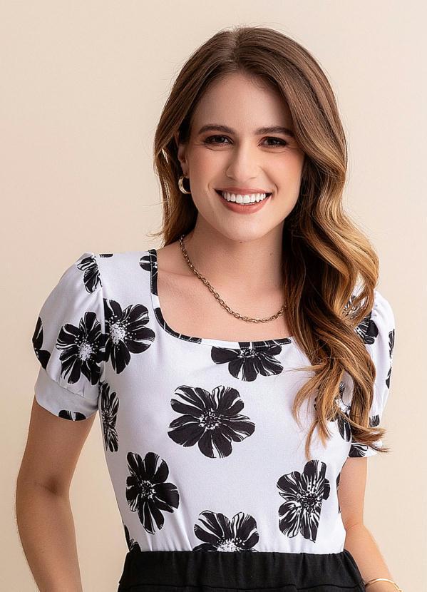 Vista 2 Blusa Floral Branco em Malha Crepe Rosalie Rosalie
