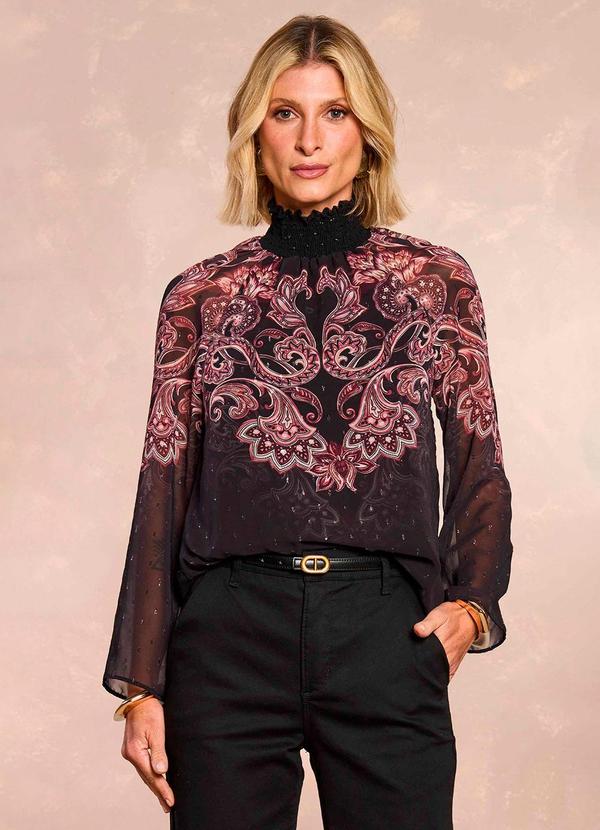 Blusa Jardim Boho em Plano Chiffon Preto