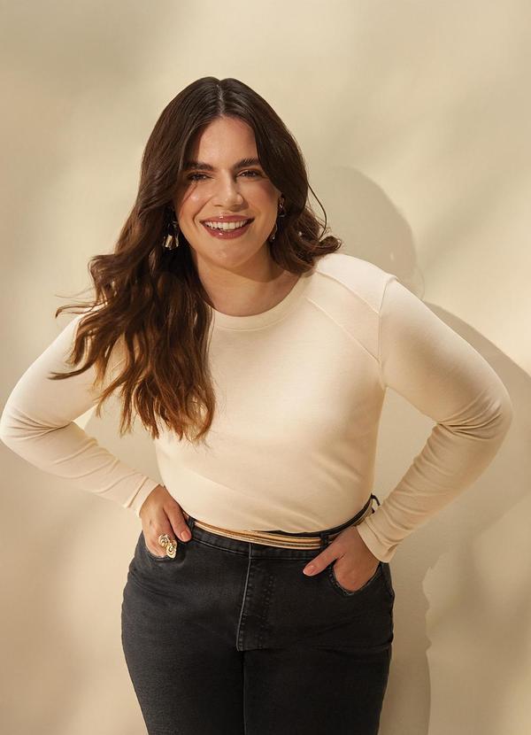 Blusa Longa Feminina Esmera Suedine Bege