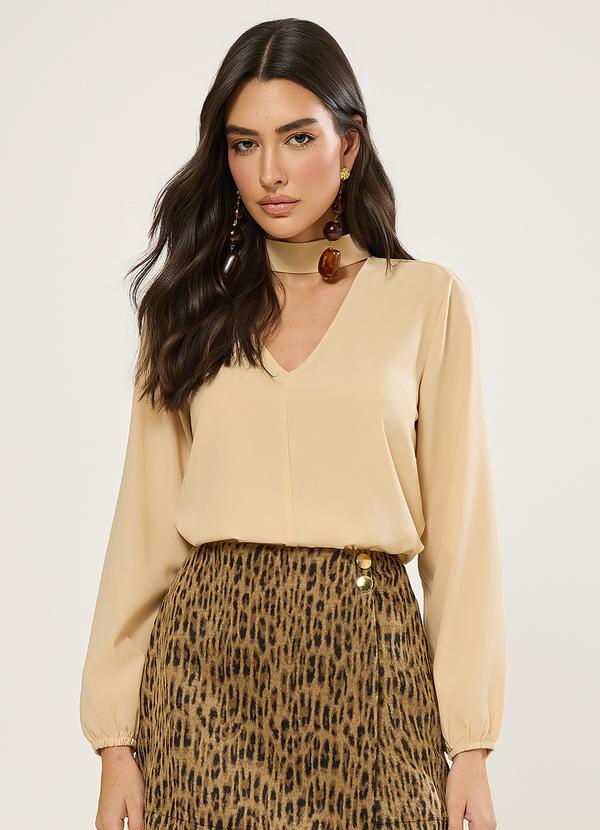Blusa Manga Longa com Gola Croissant