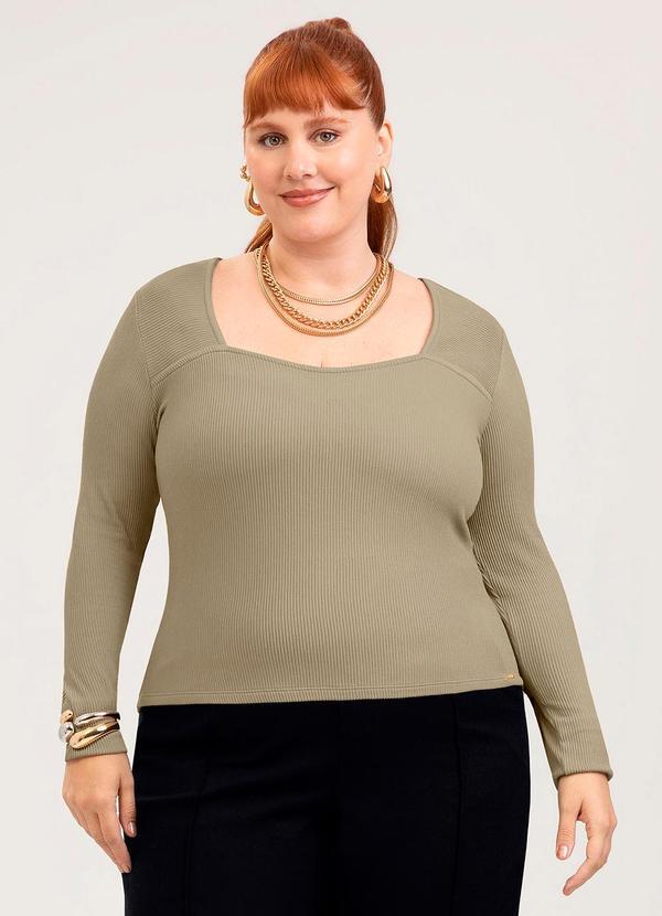 Blusa Plus Size em Canelado Marrom Claro