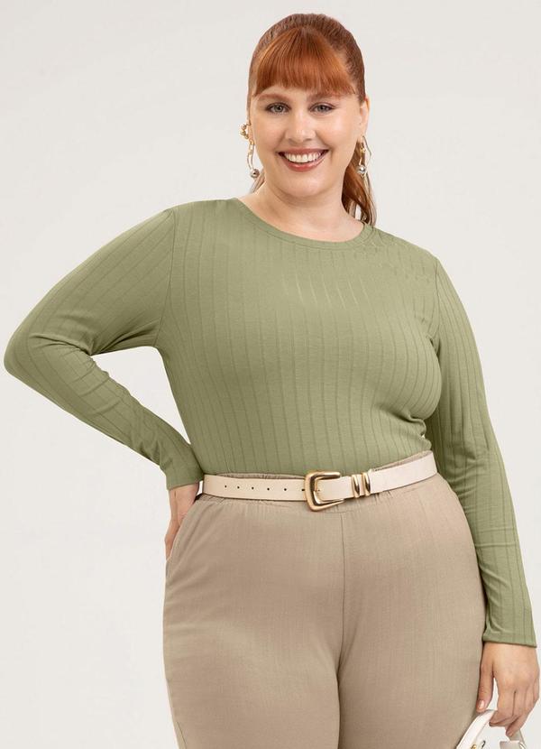 Blusa Plus Size em Canelado Verde